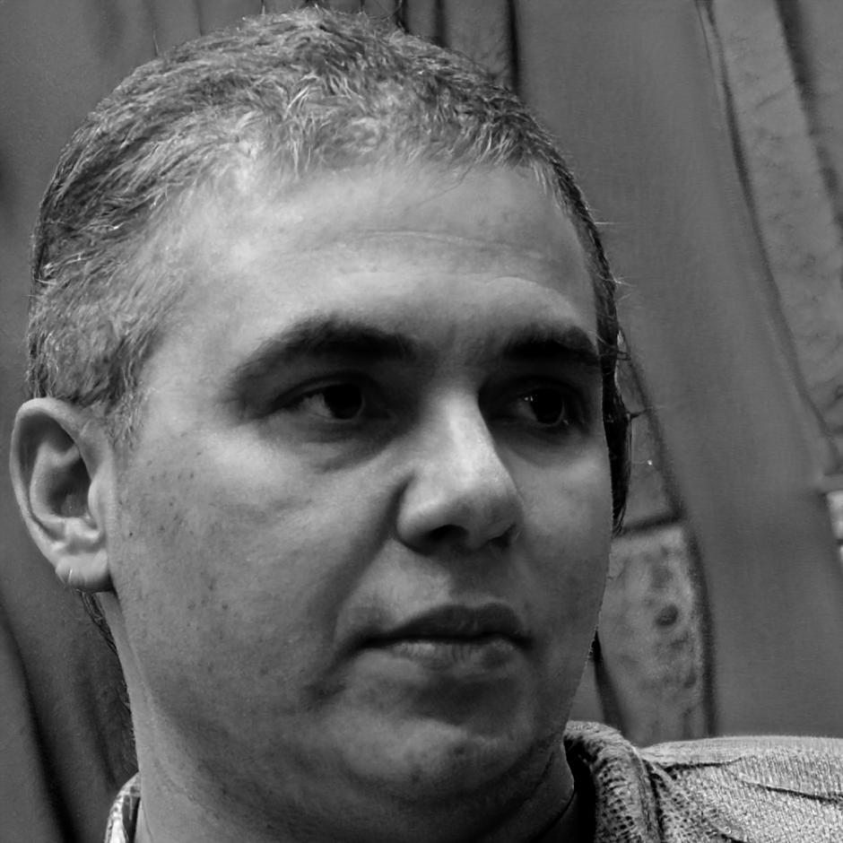 Andrés Ruiz, Analista Senior